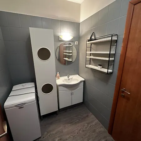 Comfort Downtown Daire *